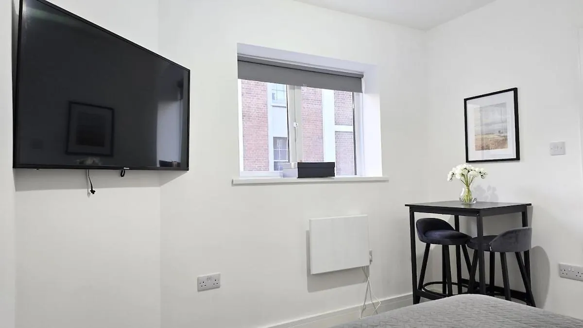 Central Studio In Old Street 1 London